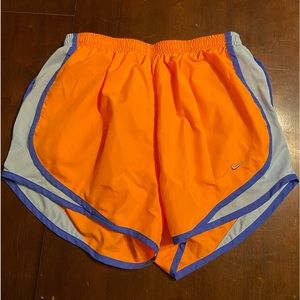 NWOT Nike Tempo brief-lined running shorts